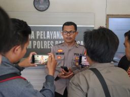 Polsek Pasean Amankan Tersangka Curat dari Amuk Massa