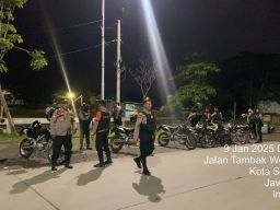 Polres Pelabuhan Tanjung Perak Gelar Patroli Perintis Presisi Bubarkan Gengster