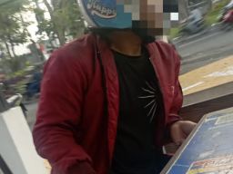 Satreskrim Polsek Sawahan Berhasil Menangkap Pelaku Pencurian Lewat Facebook 