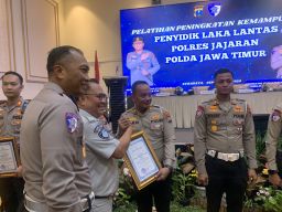 Satlantas Polres Pelabuhan Tanjung Perak Raih Juara I dari Polda Jatim