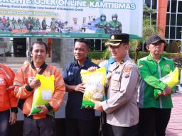 Apel Kebangsaan Polres Gresik Gandeng Buruh Dan Ojek Online 