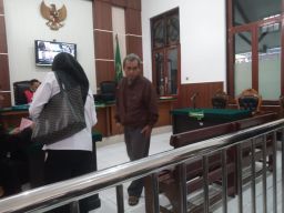 Curangi Takaran Minyak Kita, Terdakwa Sukiman Divonis 10 Bulan