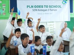 PLN UIP JBTB Jadikan HLN ke-80 Sebagai Momentum Hari Pahlawan Gelar Serangkaian Aksi Sosial