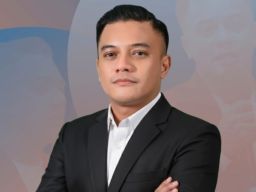 Arderio Hukom Resmi Pimpin KONI Surabaya 2025–2029 Lewat Aklamasi