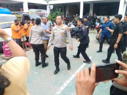 Polrestabes Surabaya Berhasil Mengungkap Kasus Pengoplosan LPG 3 Kg ke 12 Kg