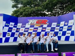 IMI Surabaya Goes To School Kampanyekan Safety Riding dan Open Call Atlet Balap