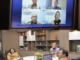 Bangun Generasi Berintegritas, Kadisdik Jatim Ikuti Webinar Nasional Pendidikan Antikorupsi