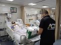 Ambulan dan Paramedis Klinik Indonesia di Gaza Ikut Evakuasi Korban