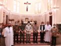 Forkopimda Jatim Dampingi Menkopolhukam Tinjau Prokes dan Pengamanan Gereja