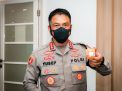 Sejumlah Anggota Polrestabes Surabaya Jalani Tes Urine Dadakan