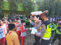 Si Bontas Polres Batu Keliling Sekolah Tanamkan Disiplin Sejak Dini