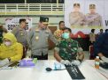 Kapolda Jatim Tinjau Vaksin Didampingi Forkopimda Gresik