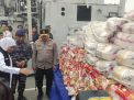Forkopimda Jatim Salurkan Bahan Pokok ke Pulau Masalembu