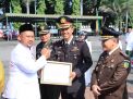 Polres Terima Penghargaan Kamtibmas di HUT Gresik ke-536 dan Pemkab ke-49