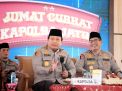 Kapolda Jatim Gelar Jum'at Curhat, Dengarkan Usul Saran Masyarakat Jaga Stabilitas Kamtibmas