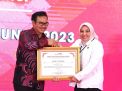 BKKBN Jatim Sabet 2 Penghargaan dari Kepala BKKBN di Puncak Peringatan Hari Kontrasepsi Sedunia 2023