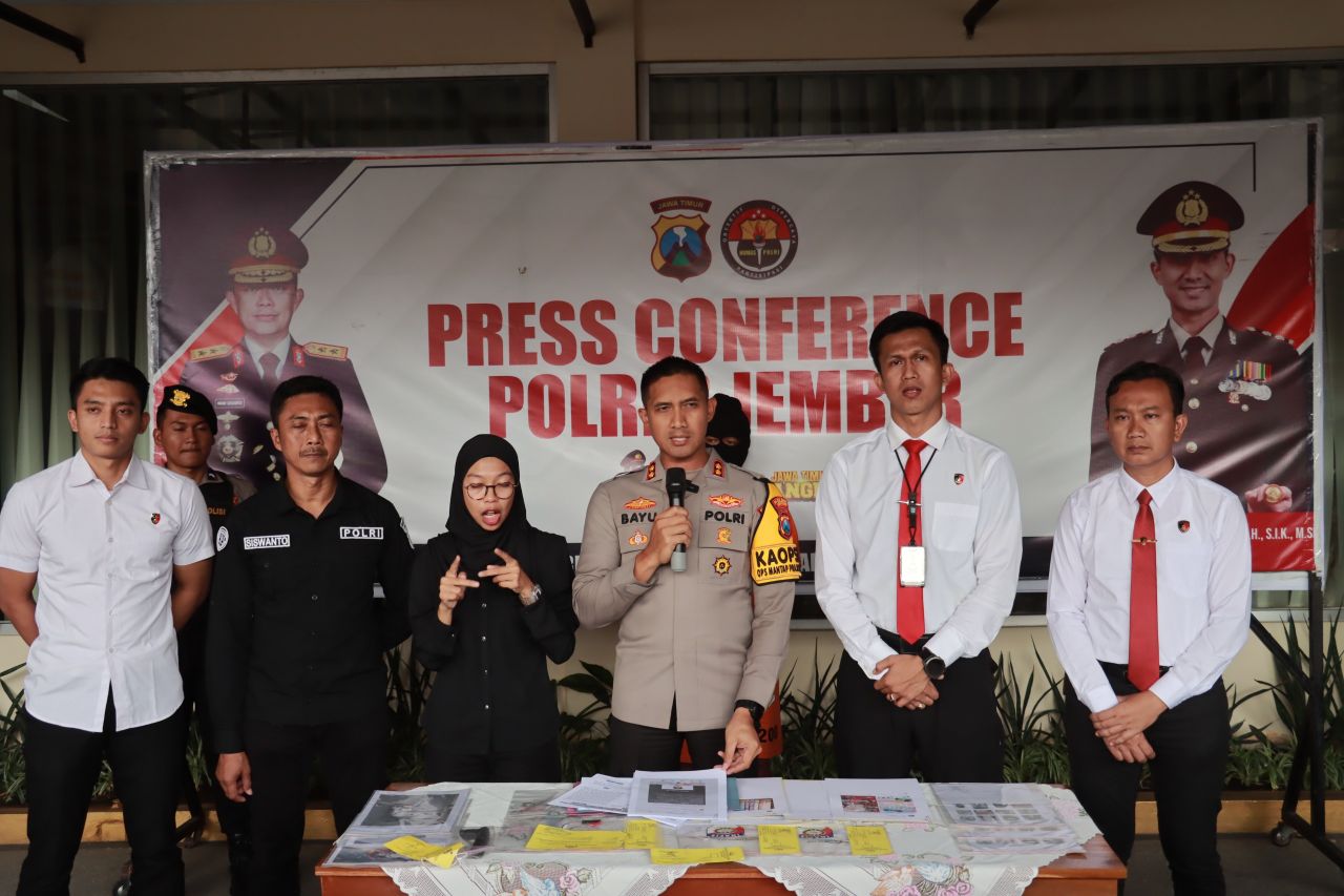 Polisi tangkap tersangka Curanmor beserta barang buktinya