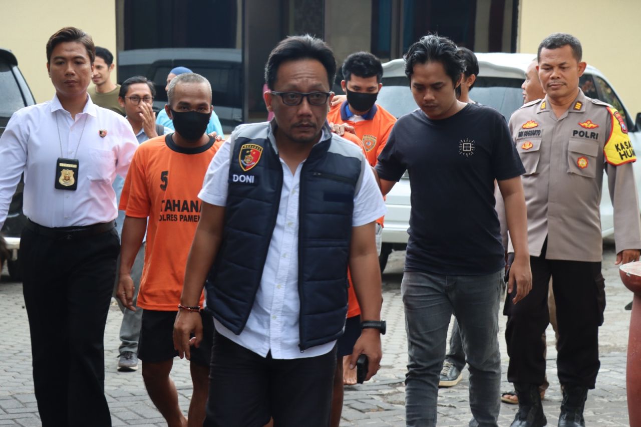 Polisi tangkap tersangka beserta barang buktinya