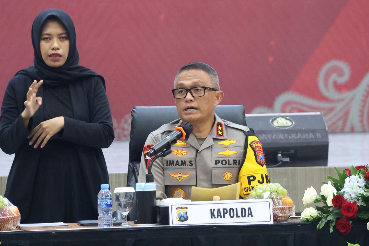 Kapolda Jatim Irjen Pol Drs. Imam Sugianto