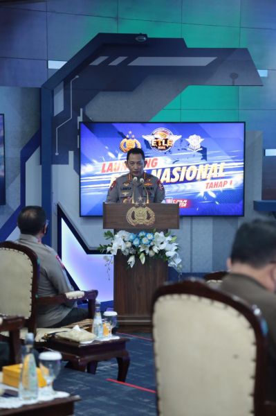 Kapolri Jenderal Listyo Sigit Prabowo saat me-launching ETLE Nasional