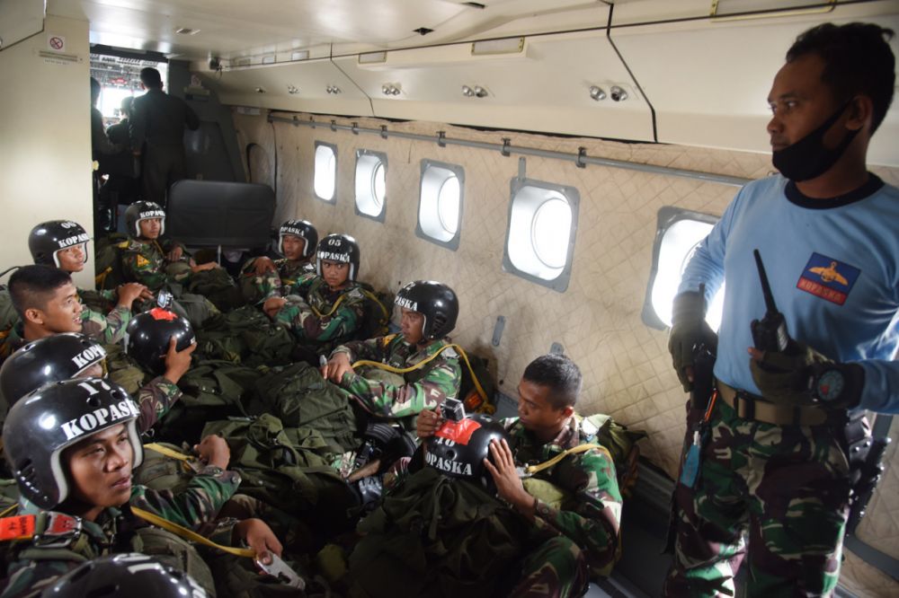 Siswa Dikkopaska Pusdiksus Kodiklatal Lattek Terjun Statis