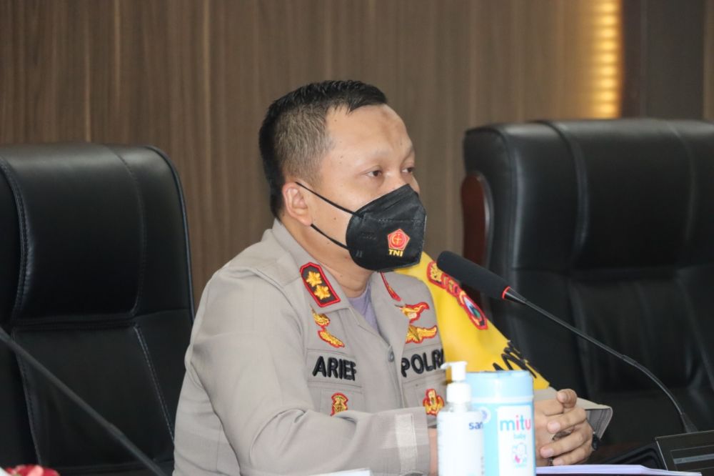 Kapolres Gresik AKBP Arief Fitrianto saat rakor Ops ketupat semeru