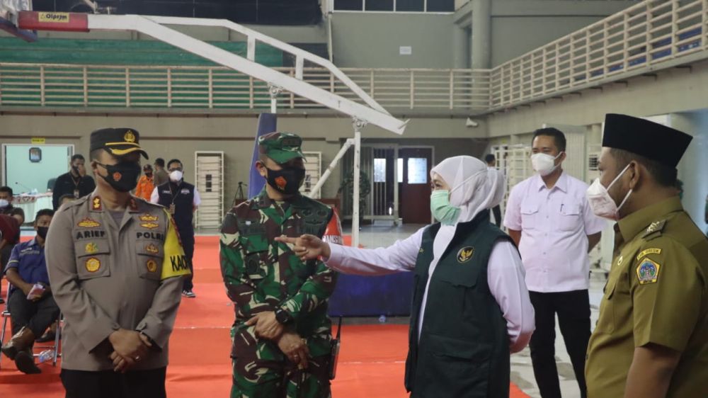 Gubernur Jatim di dampingi Kapolres Gresik tinjau Vaksin Covid-19 di Gresik