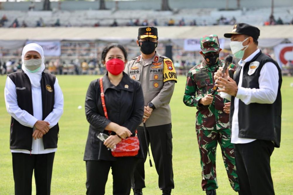 Ketua DPR-RI tinjau Vaksin Covid-19 di Surabaya di dampingi Forkopimda Jatim