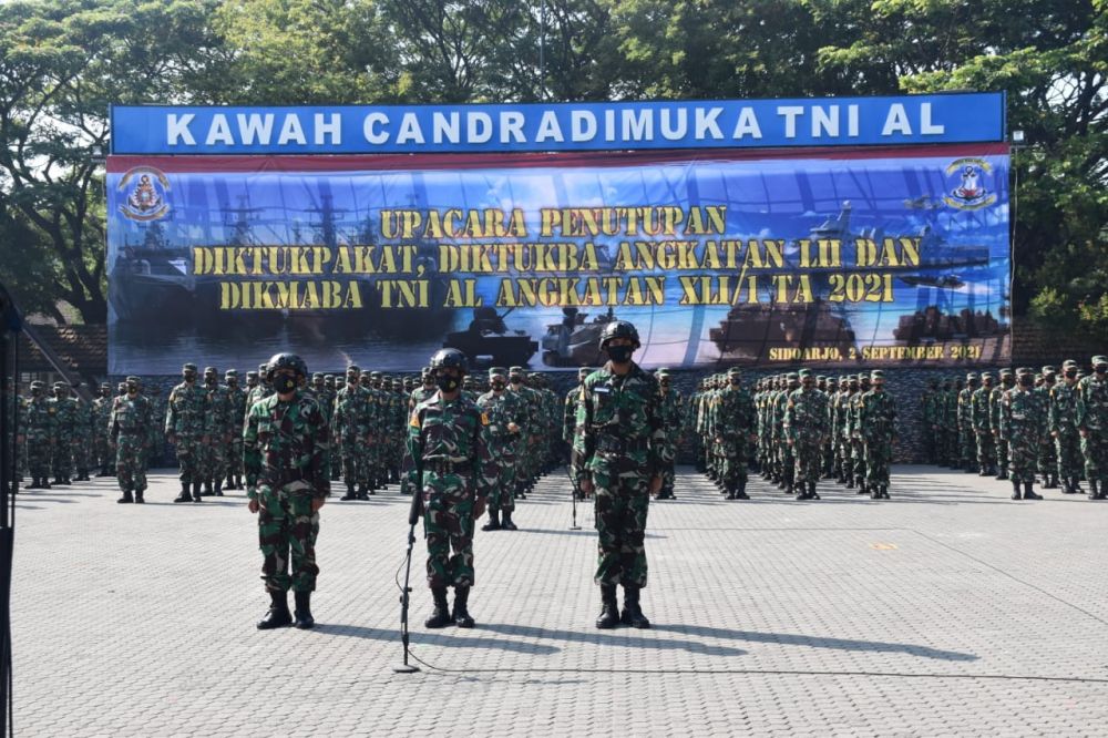 Puslatdiksarmil Kodiklatal tutup program pendidikan dasar militer