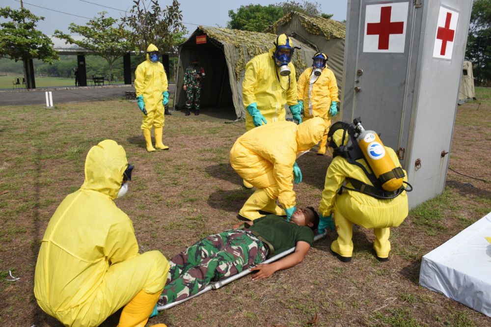 Personil Pasrat saat terpapar radioaktif di daerah operasi