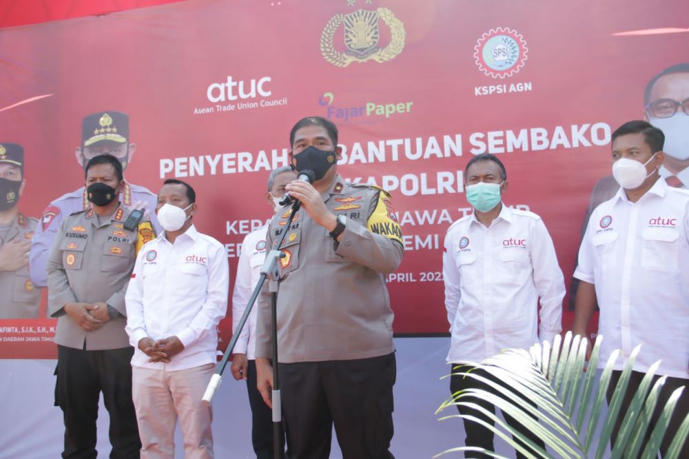 Wakapolda Jatim Brigjen Pol Slamet HS saat memberikan sambutan 