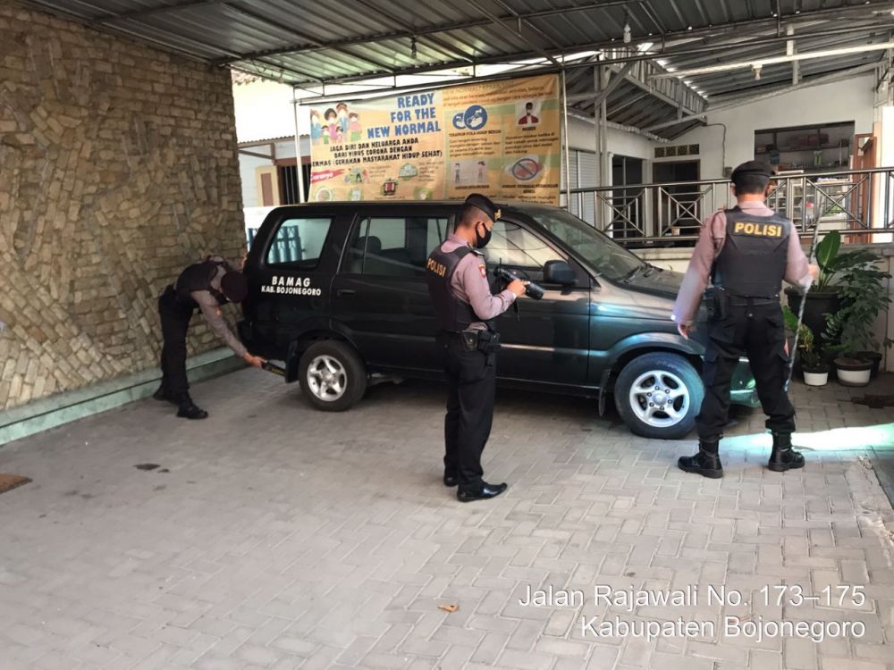 Polres Bojonegoro Gelar Sterilisasi Jelang Ibadah Jum'at Agung