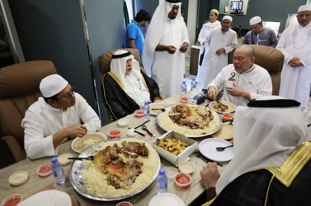 Dijamu Makan Pemegang Kunci Ka'bah, LaNyalla Didoakan Bermanfaat Bagi Indonesia