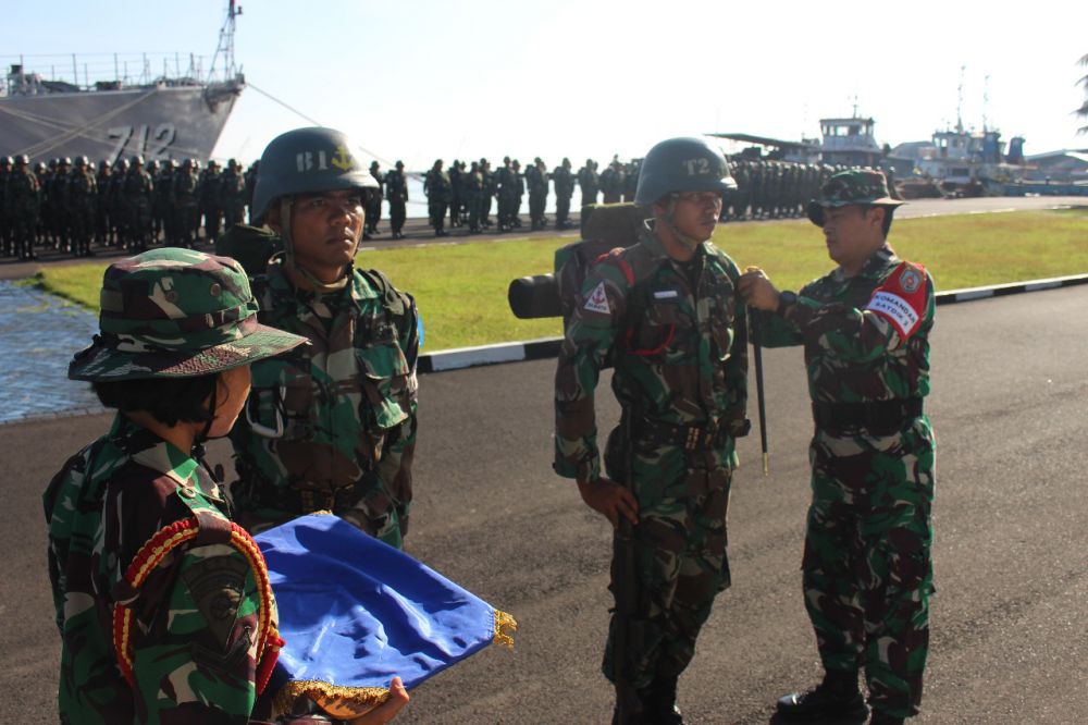 DanSatdik 2 Kodiklatal Makassar Kolonel Laut (P) Teddy Barata