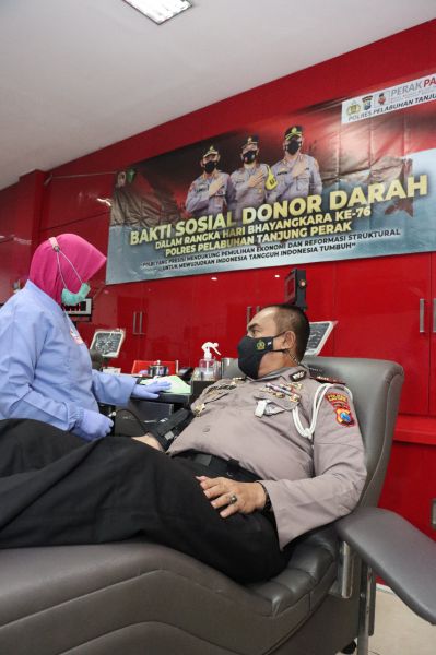 Peringati Hari Bhayangkara ke-76, Setetes Darah Berarti Bagi Orang Lain Pesan Kapolres Tanjung Perak