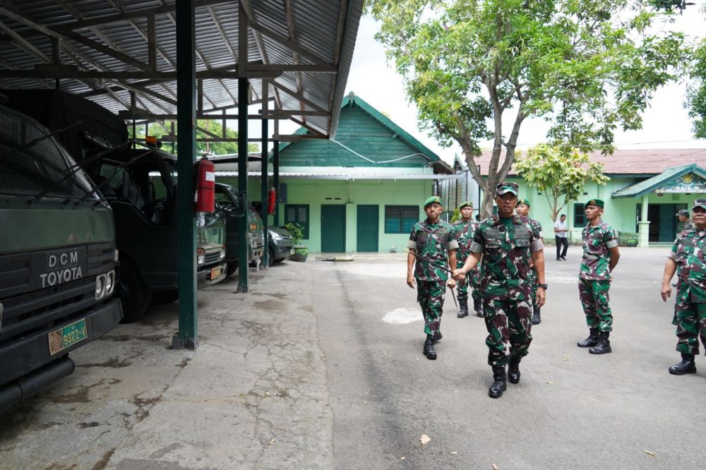 Danrem 084/BJ Kunker ke Denbekang V-44-04 Surabaya