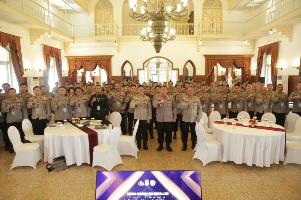 Bidhumas Polda Jatim gelar rakernis siap kawal Pemilu 2024