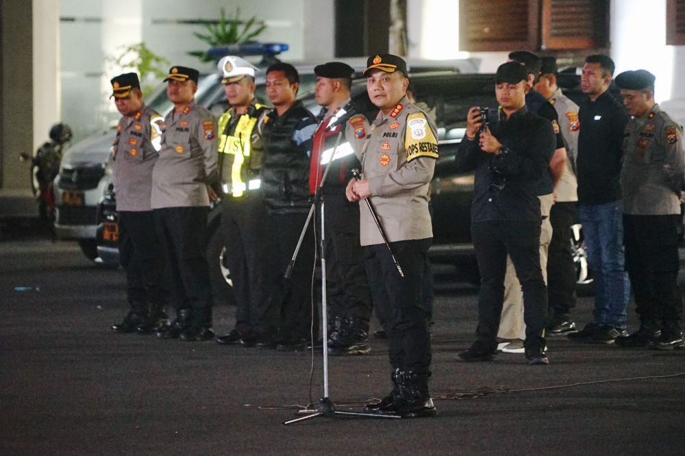 Polrestabes Surabaya gelar patroli malam hari