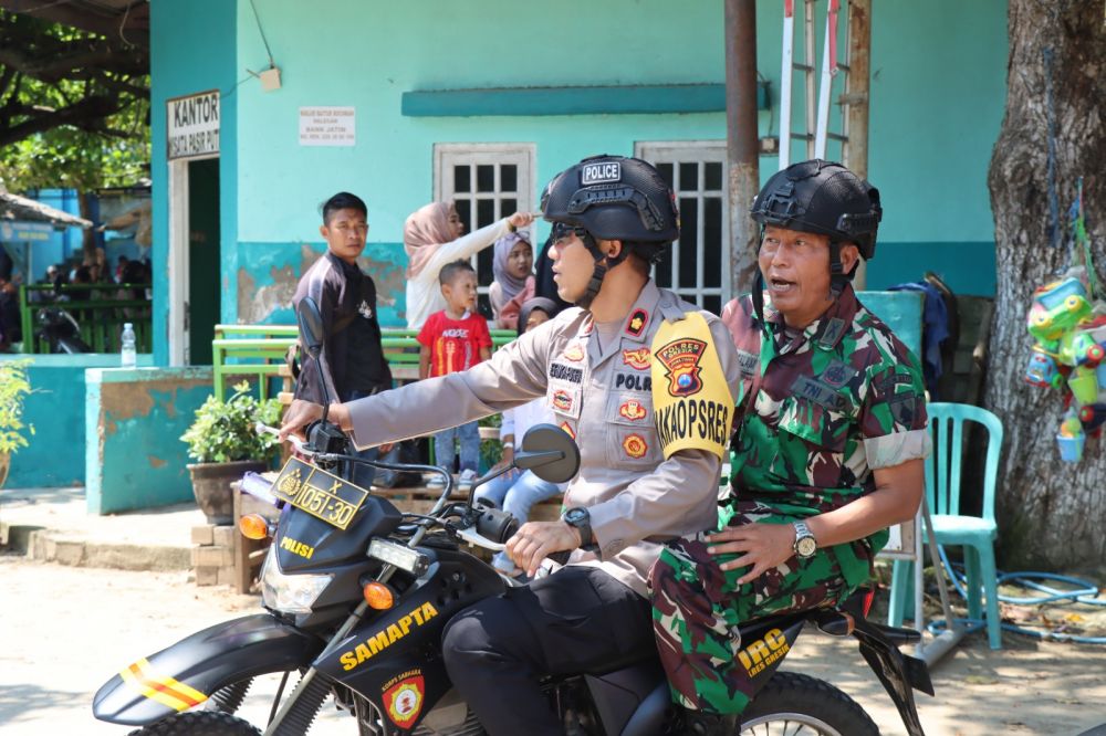 Sinergitas TNI-POLRI lakukan patroli gabungan Kamtibmas