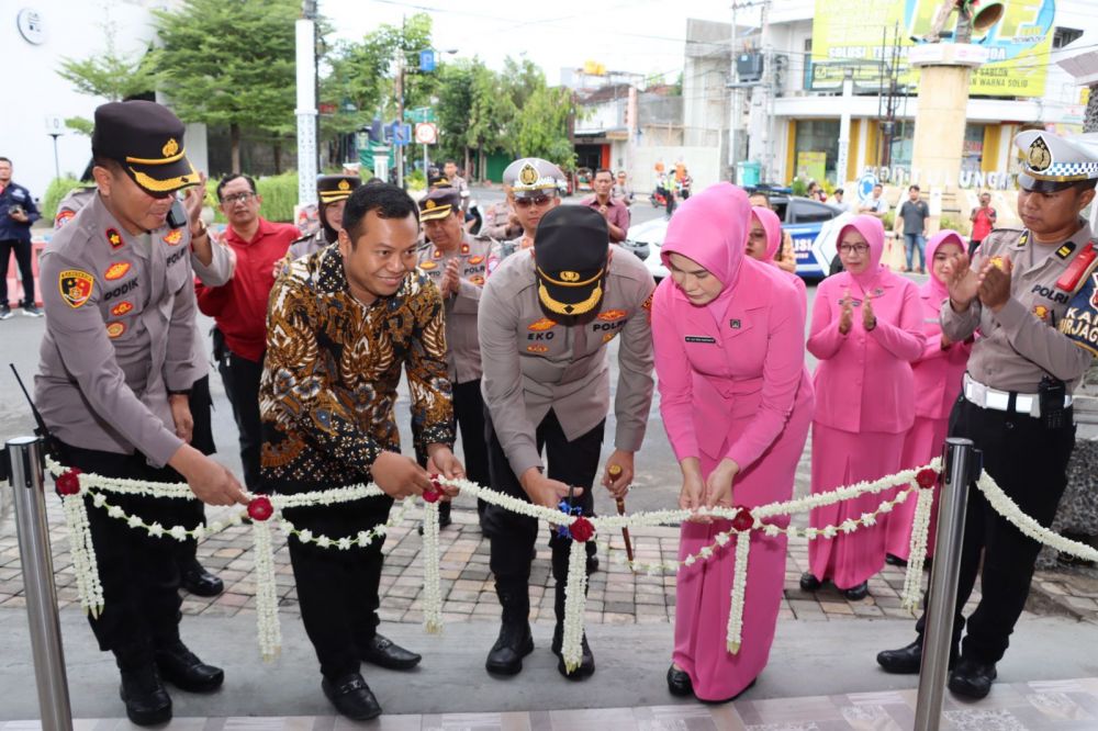 Kapolres Tulungagung Resmikan Pos Polantas TT dan BTA untuk Maksimalkan Pelayanan