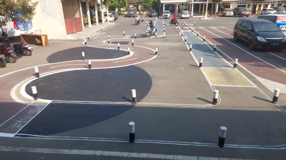 Tempat uji kelayakan SIM di rubah dari angka 8 jadi huruf S