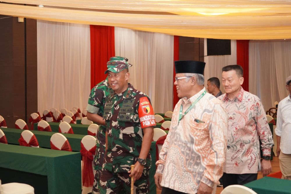 Danrem 084/BJ Brigjen TNI Terry Tresna Purnama saat tinjau gedung Srijaya