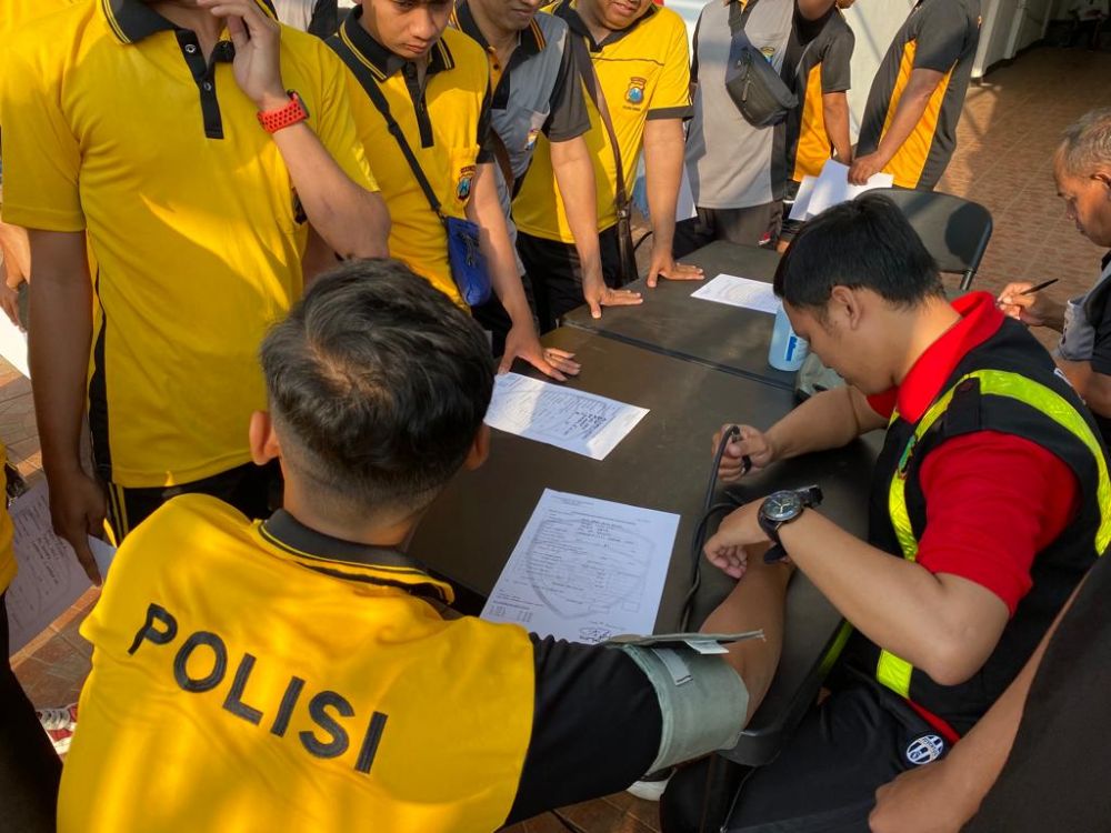 Anggota Polres Gresik lakukan tes kesamaptaan