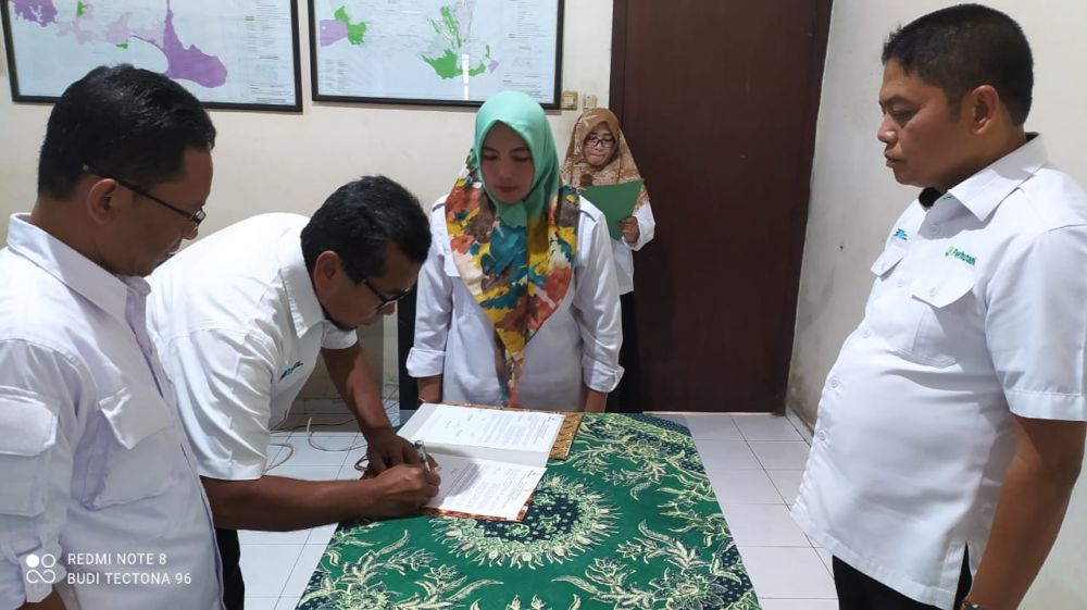 Kepala perencanaan hutan V Malang Perhutani Divre Jatim Misbakhul Munir pimpin sertijab