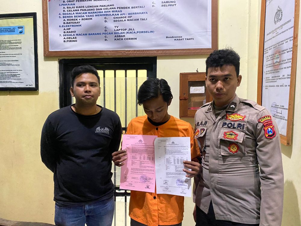 Tersangka diamankan Polisi beserta barang buktinya