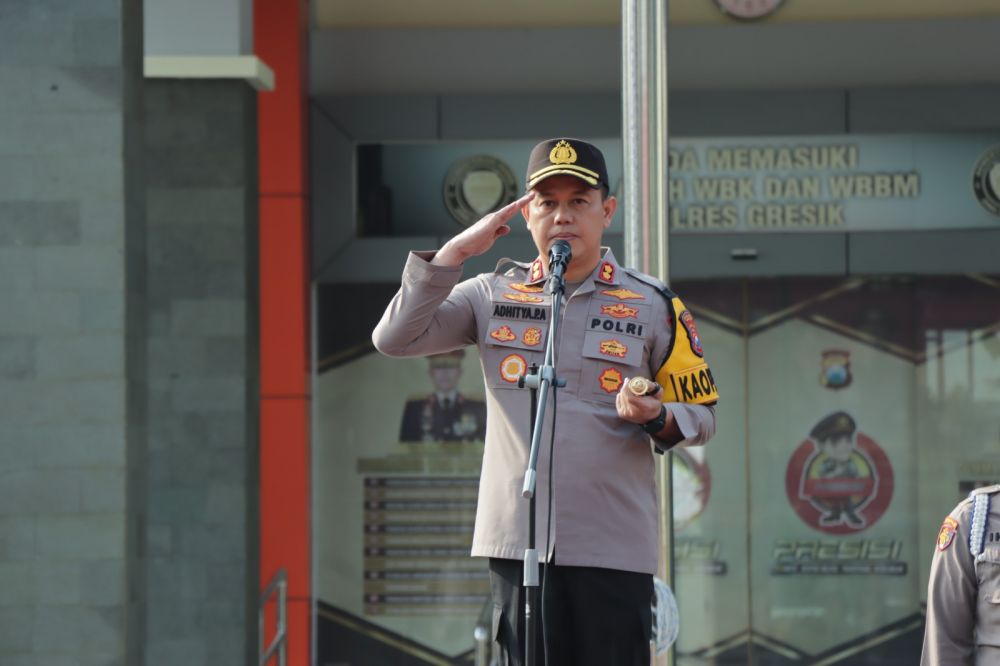 Kapolres Gresik AKBP Adhitya Panji Anom