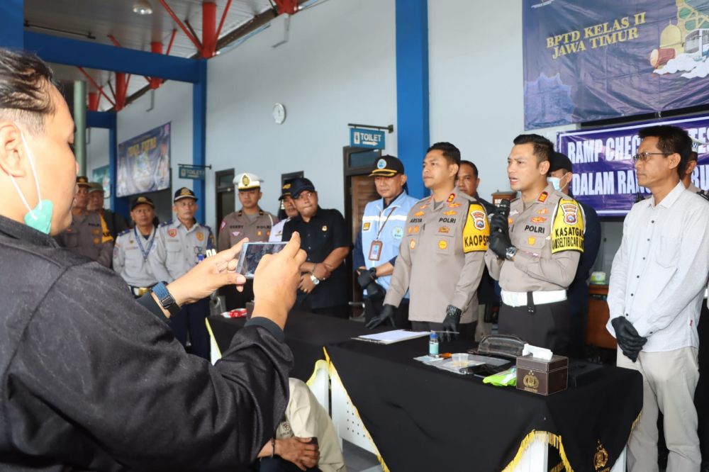 Polres Tulungagung amankan tersangka beserta barang buktinya