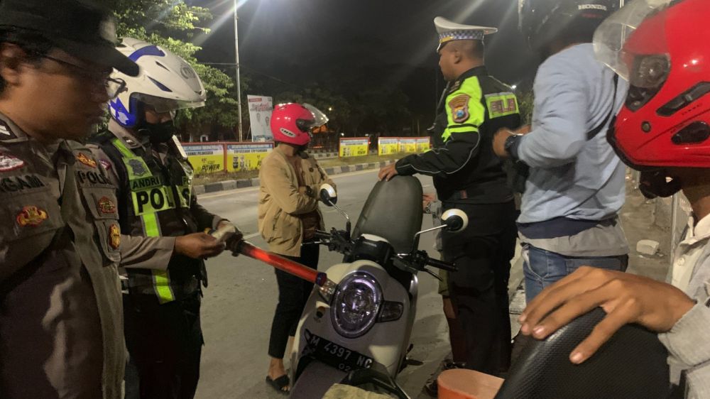 Upaya Peliharaan Kamtibmas, Polres Tanjung Perak Gelar Patroli Skala Besar