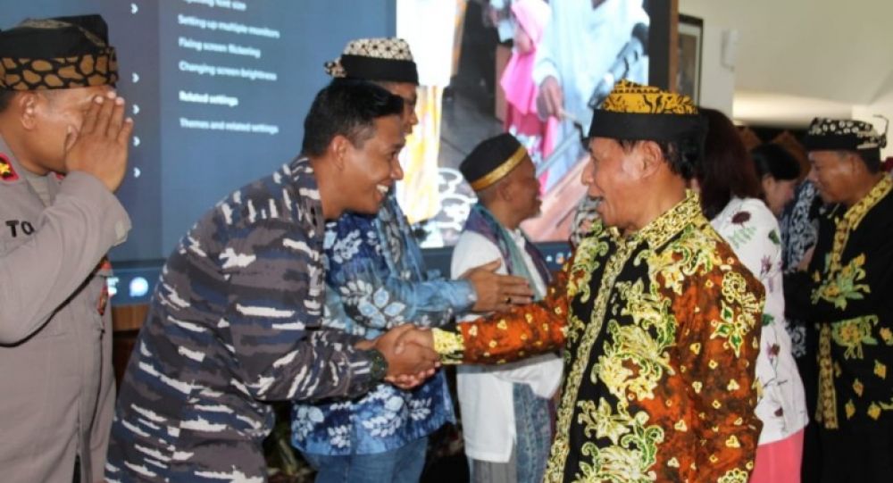 Danlanal Banyuwangi Letkol Laut (P) Indra Nusha bersama Forkopimda silaturahmi dengan Diaspora